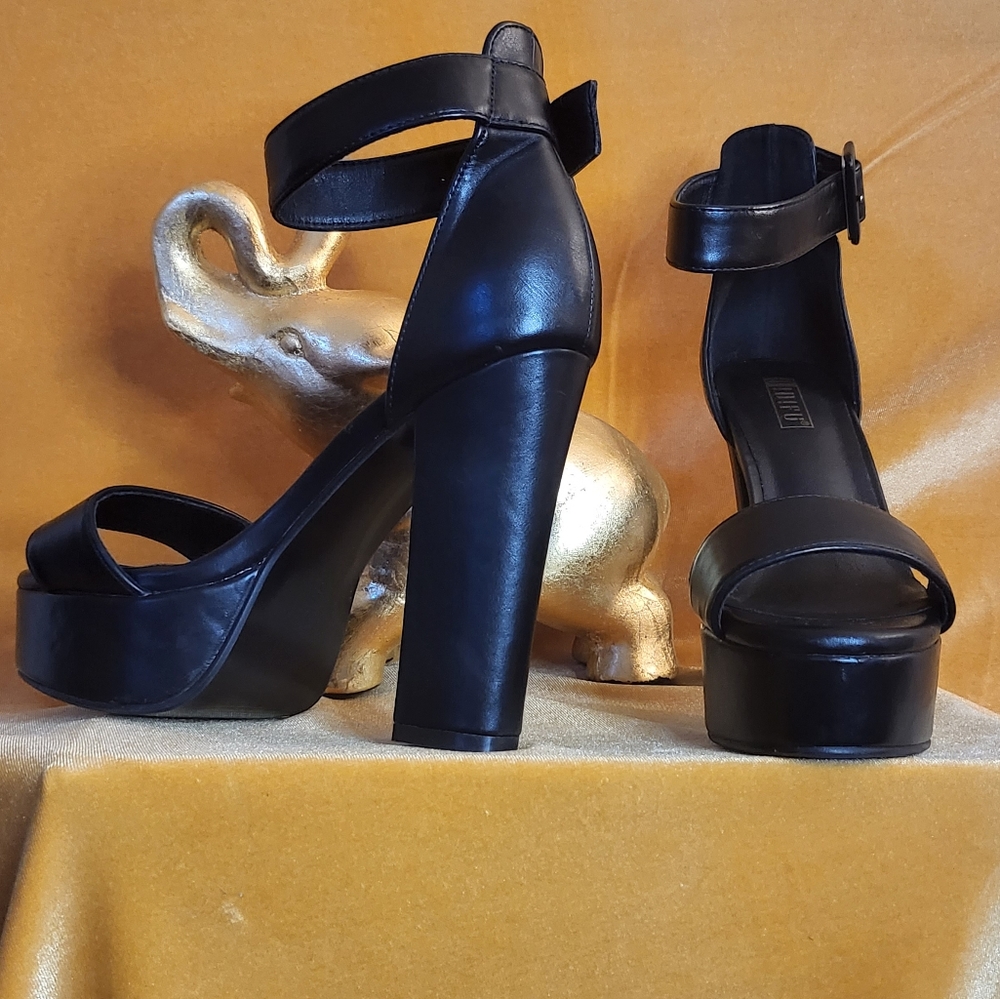 Womens Black Platform Size 6 Comfortable Heels Pumps
